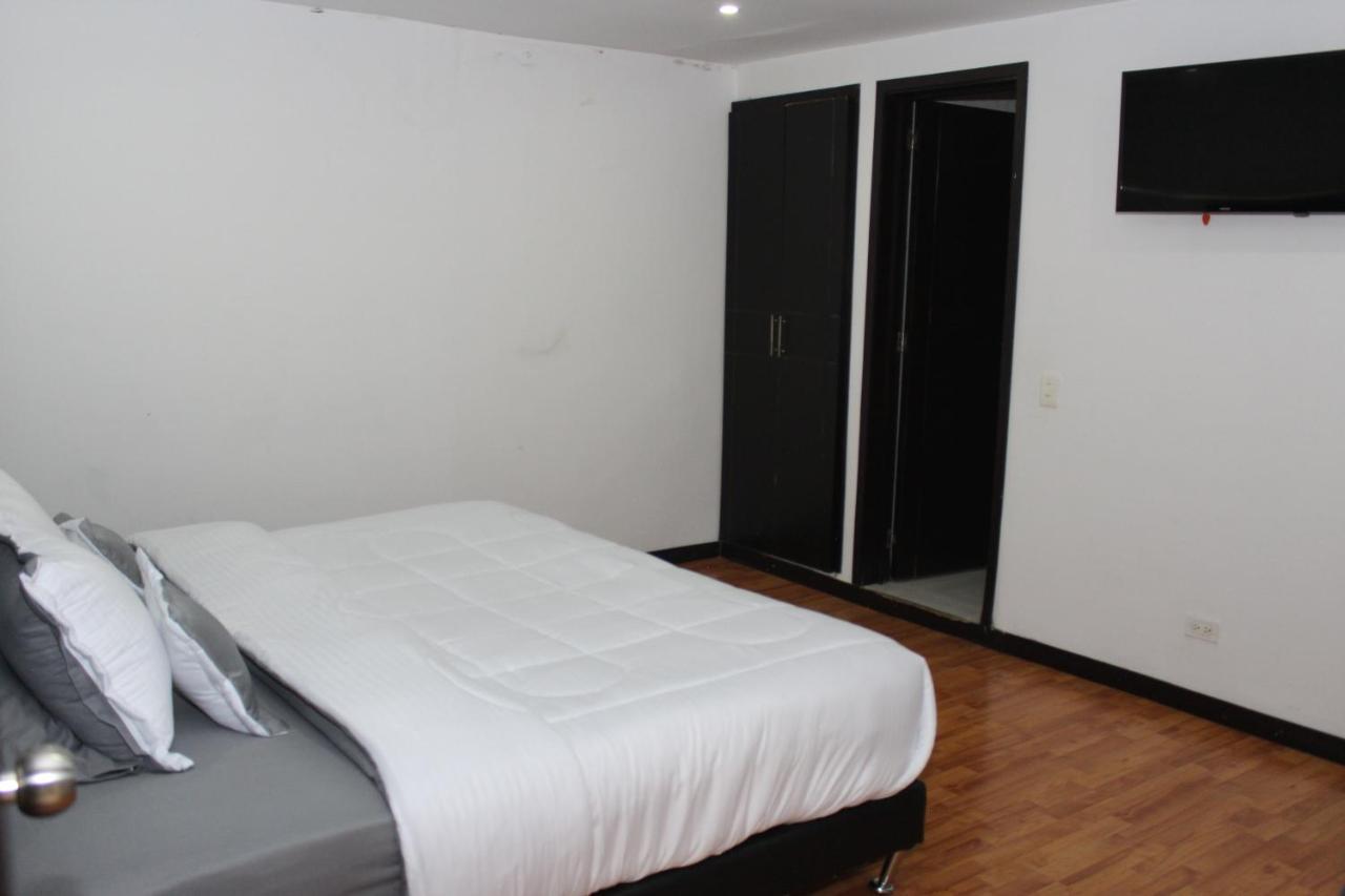 Hotel Dorado Plaza Bogota Buitenkant foto